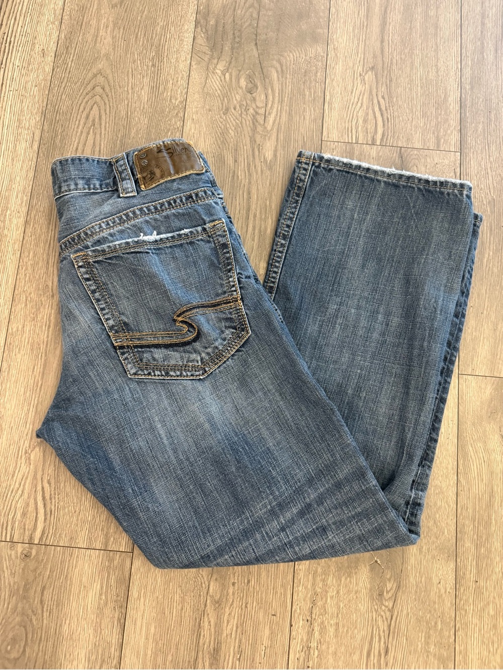 Silver Gordie Medium Wash Bootcut Men’s Size: 34x32 Denim Pant Jeans